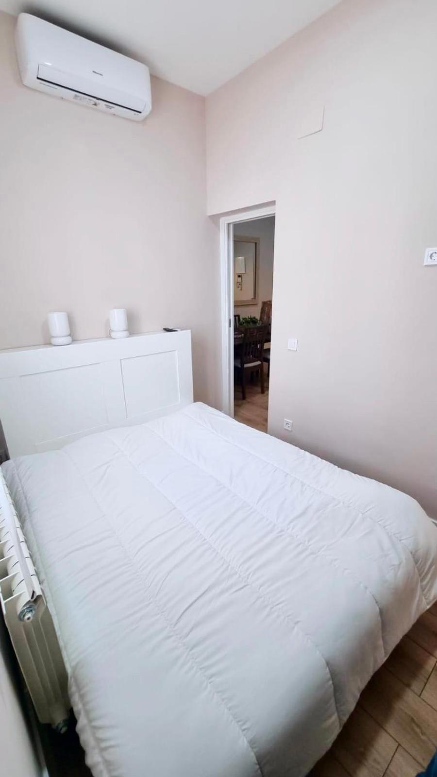 Acogedor Apartamento En Atocha By Bebalmy Μαδρίτη Εξωτερικό φωτογραφία